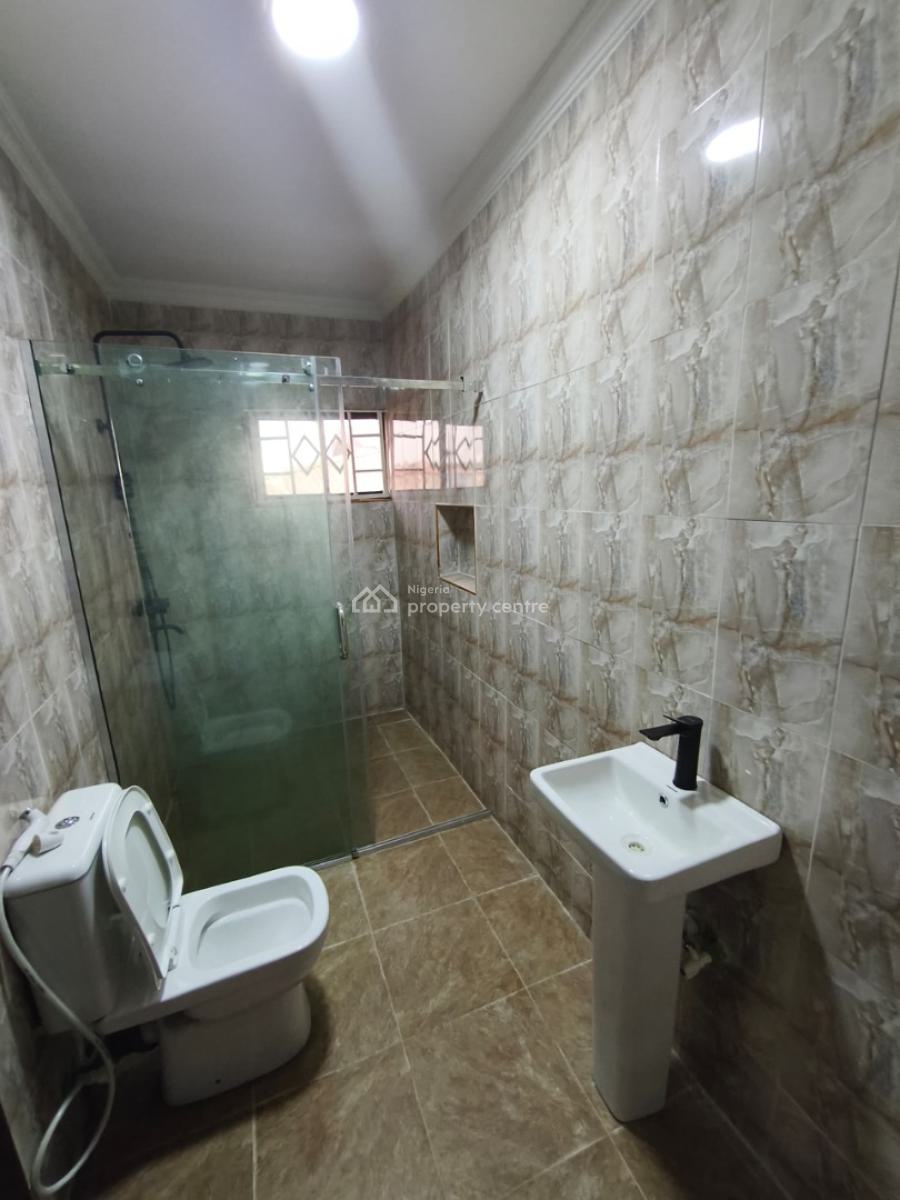 Massive All Room En-suite 3 Bedroom Flat, Ikeja Gra, Ikeja, Lagos, Flat / Apartment for Rent