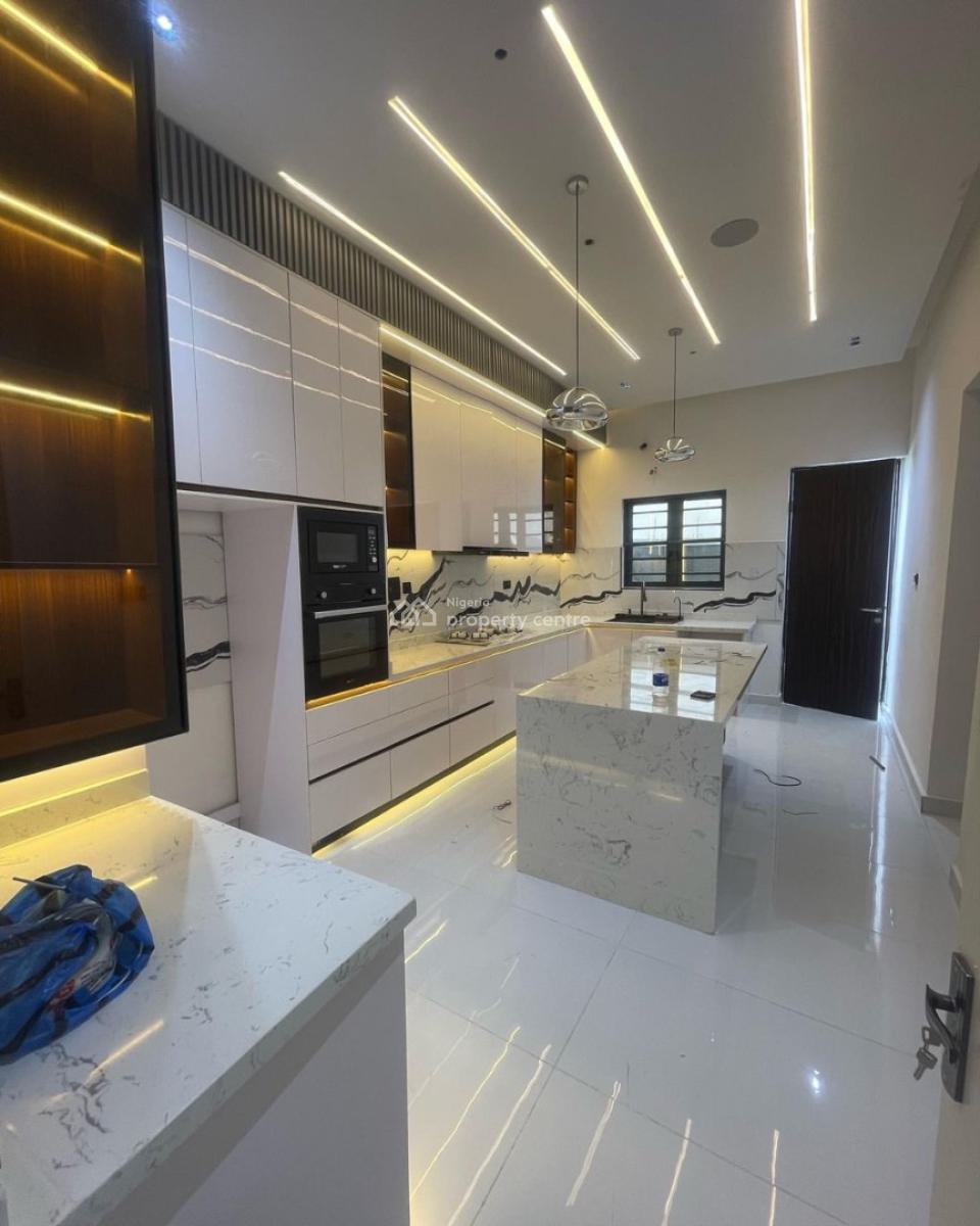 Luxury Spacious Exquisite 5 Bedroom Fully Detached Duplex with Bq, Ajah, Lagos, Detached Duplex for Rent