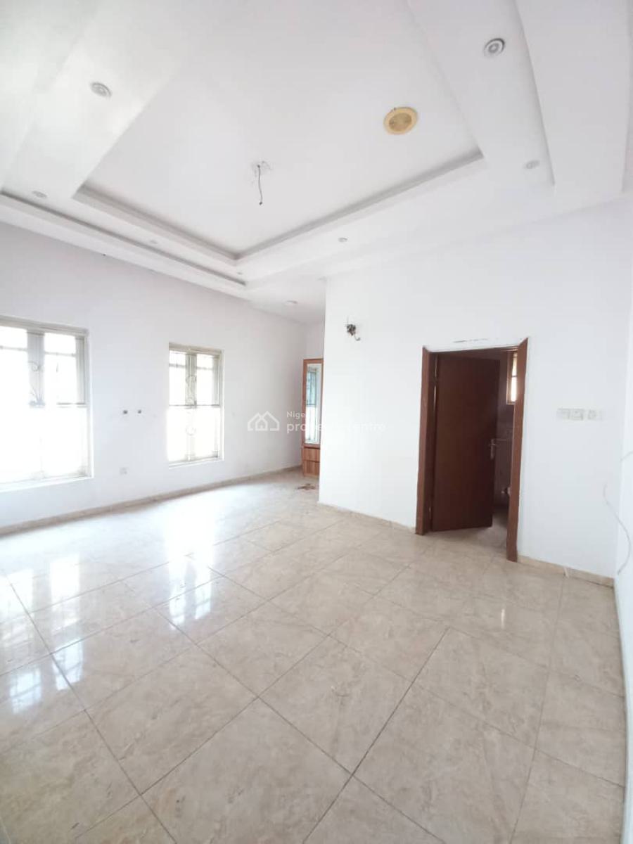 5 Bedroom Detached Duplex with Bq, Chevron Drive, Lekki, Lagos, Detached Duplex for Sale
