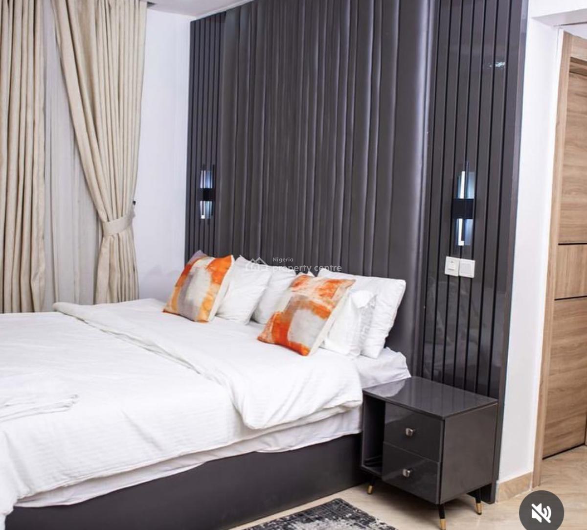 Fully Furnished & Service 3 Bedroom Flat, Freedom Way, Lekki, Lagos, House for Rent