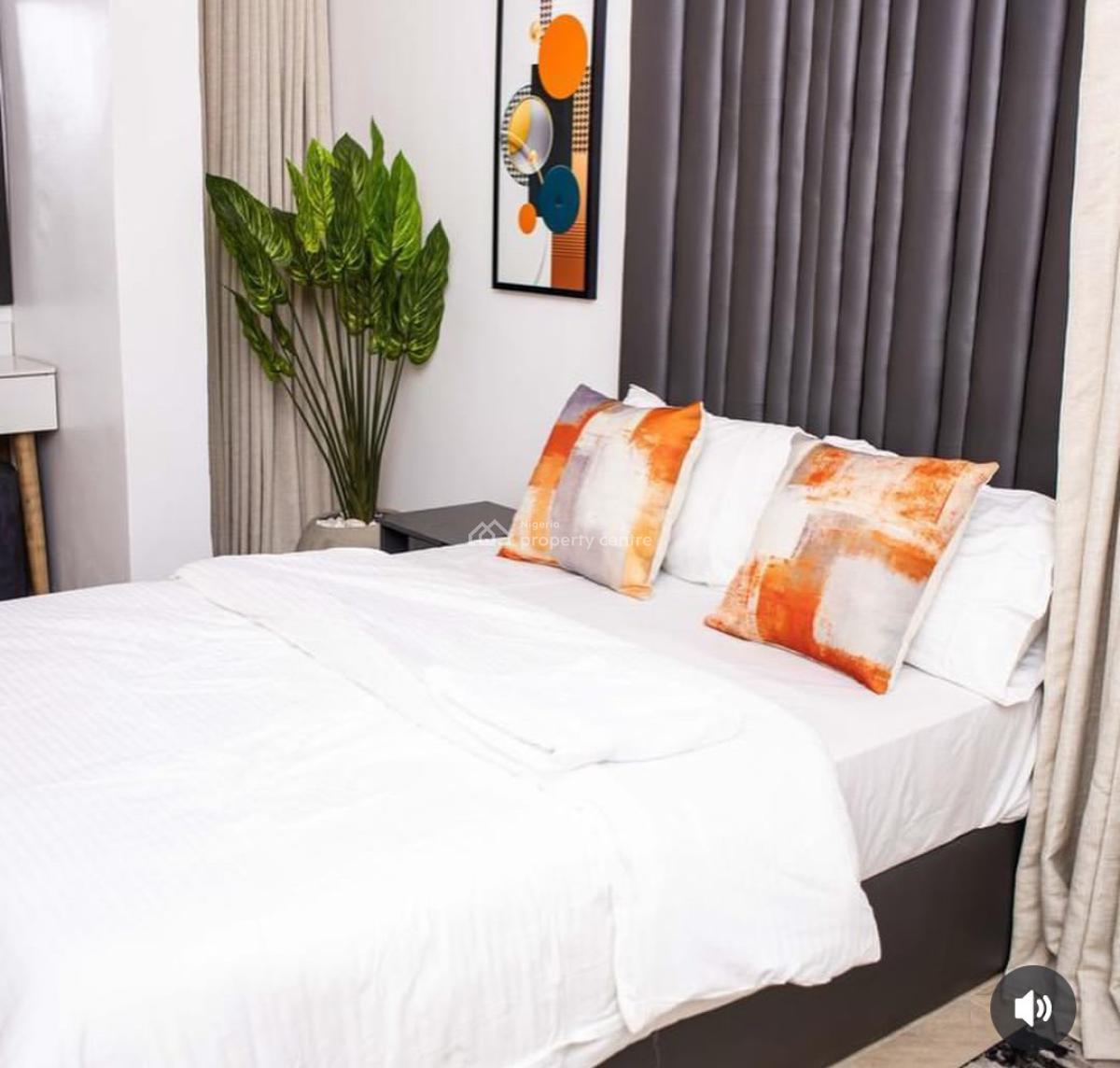 Fully Furnished & Service 3 Bedroom Flat, Freedom Way, Lekki, Lagos, House for Rent