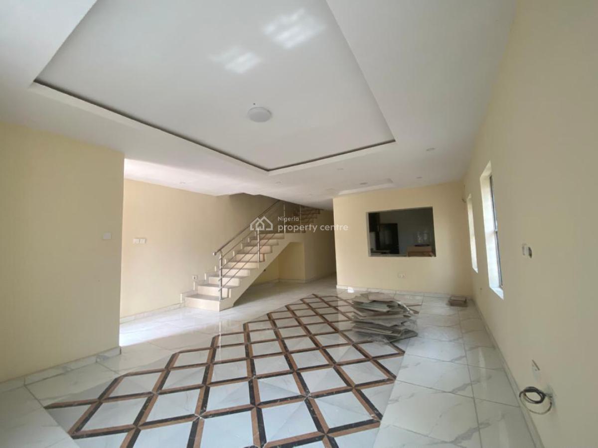 Luxury 4 Bedrooms Semi-detached Duplex with Bq, Ajah, Lagos, Semi-detached Duplex for Sale