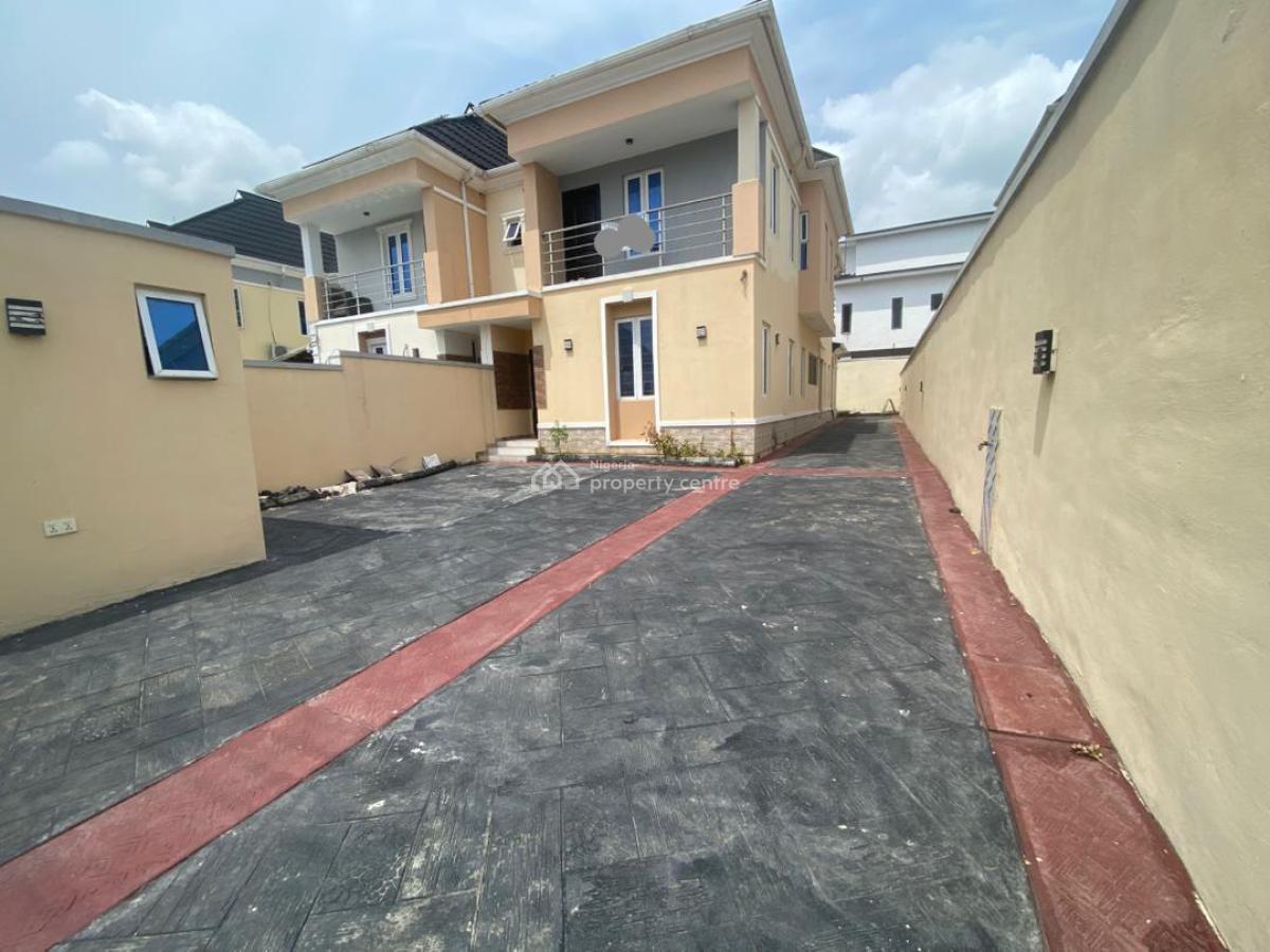 Luxury 4 Bedrooms Semi-detached Duplex with Bq, Ajah, Lagos, Semi-detached Duplex for Sale
