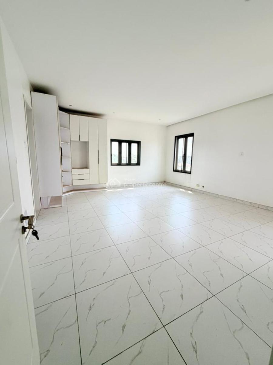 Exquisitely Built 4 Bedroom  Terrace Duplex with Bq in Prime Location, Obanikoro, Shomolu, Lagos, Terraced Duplex for Sale