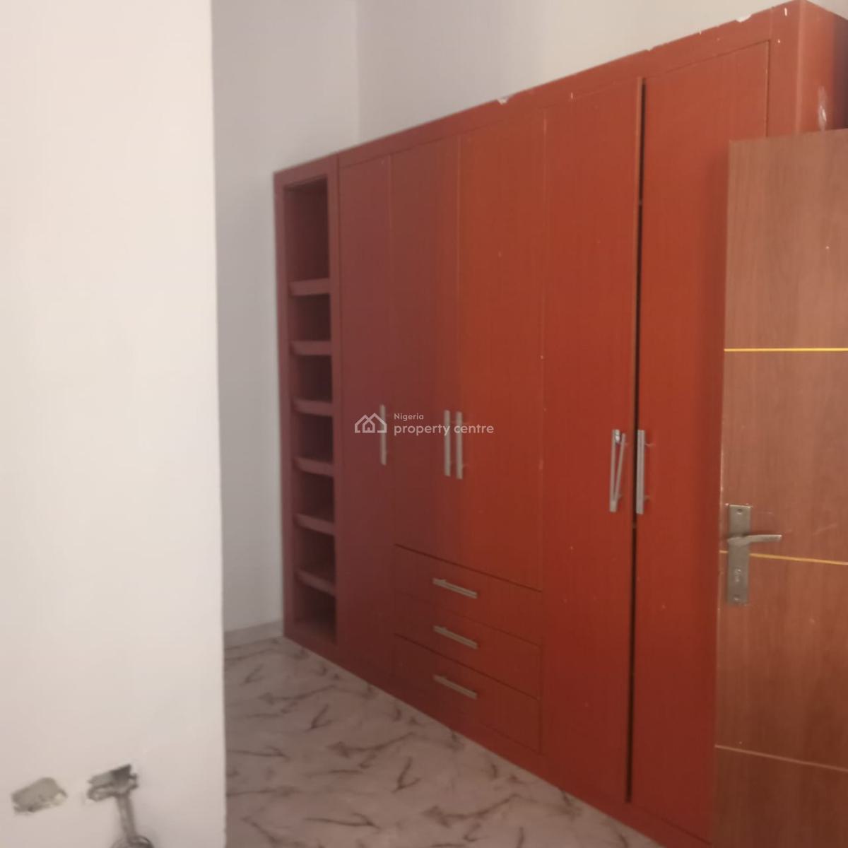 Peaceful Living. 4 Bedrooms Semi-detached Duplex, Chevron, Lekki, Lagos, Semi-detached Duplex for Rent