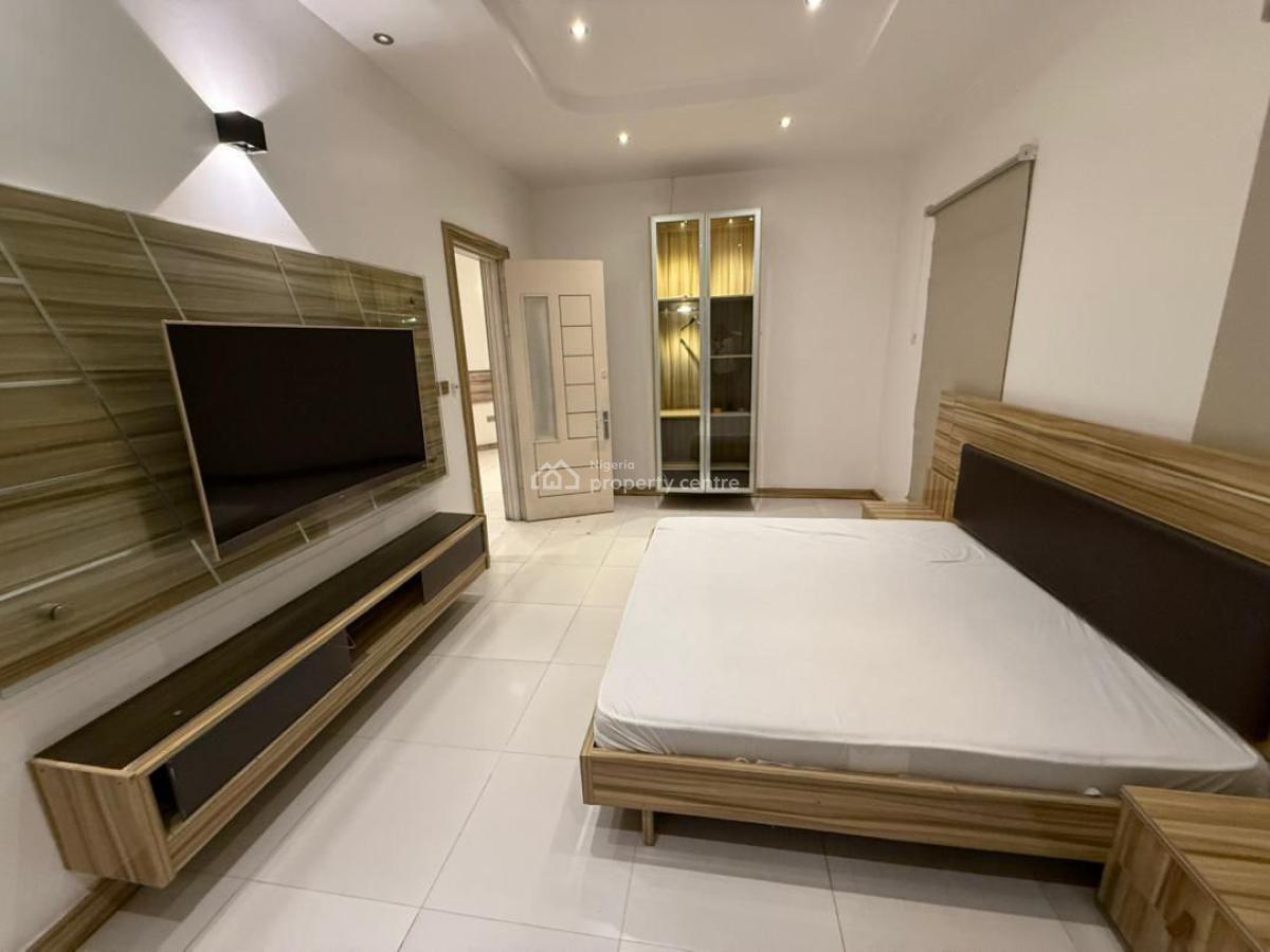 Fully Furnished 2 Bedroom Apartment, Lekki Phase 1, Lekki, Lagos, Flat / Apartment for Rent