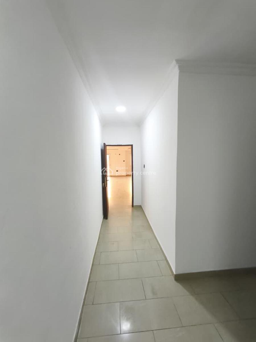 Lovely and Spacious 3 Bedrooms Flat, Ikeja Gra, Ikeja, Lagos, Flat / Apartment for Rent