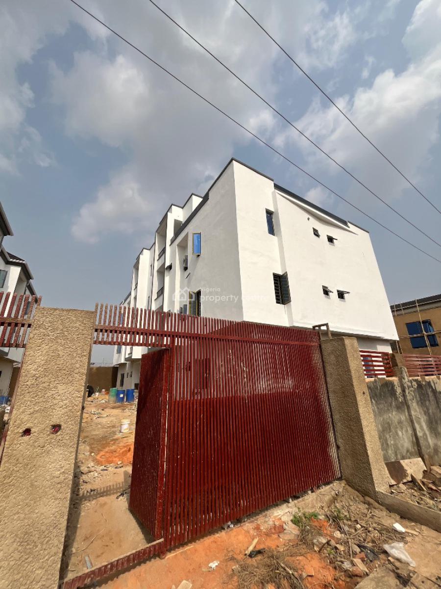 Exclusively Built 3 Bedroom Apartment in a Serene Neighborhood, Maryland, Lagos, Block of Flats for Sale