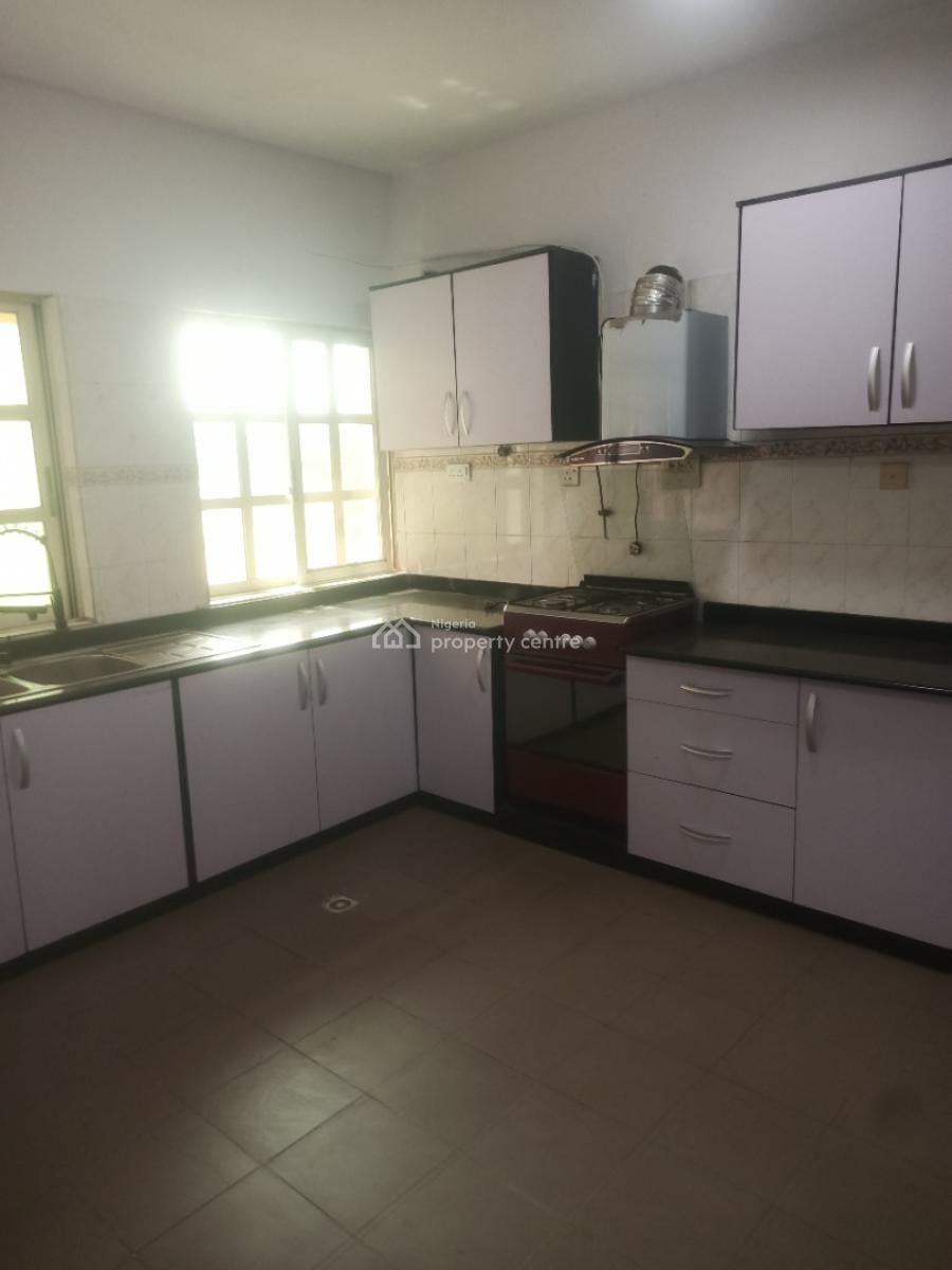 Serviced  Three 3 Bedroom with Bq 24hrs Light, Good Parking Space, Off Glover, Ikoyi, Lagos, Flat / Apartment for Rent