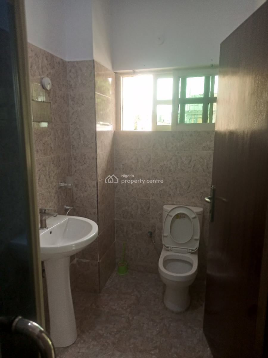 Serviced  Three 3 Bedroom with Bq 24hrs Light, Good Parking Space, Off Glover, Ikoyi, Lagos, Flat / Apartment for Rent