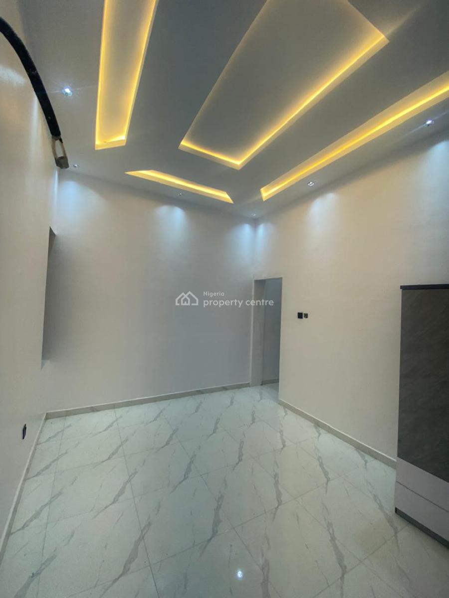 an Executive One Bedroom Flat, Green Land Estate Ogombo , Ogombo Road Off Abraham Adesanya Estate Aja, Lekki, Lagos, Mini Flat (room and Parlour) for Rent