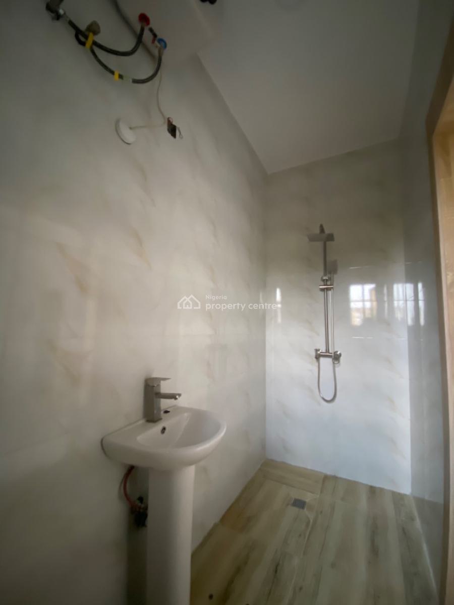 an Executive One Bedroom Flat, Green Land Estate Ogombo , Ogombo Road Off Abraham Adesanya Estate Aja, Lekki, Lagos, Mini Flat (room and Parlour) for Rent