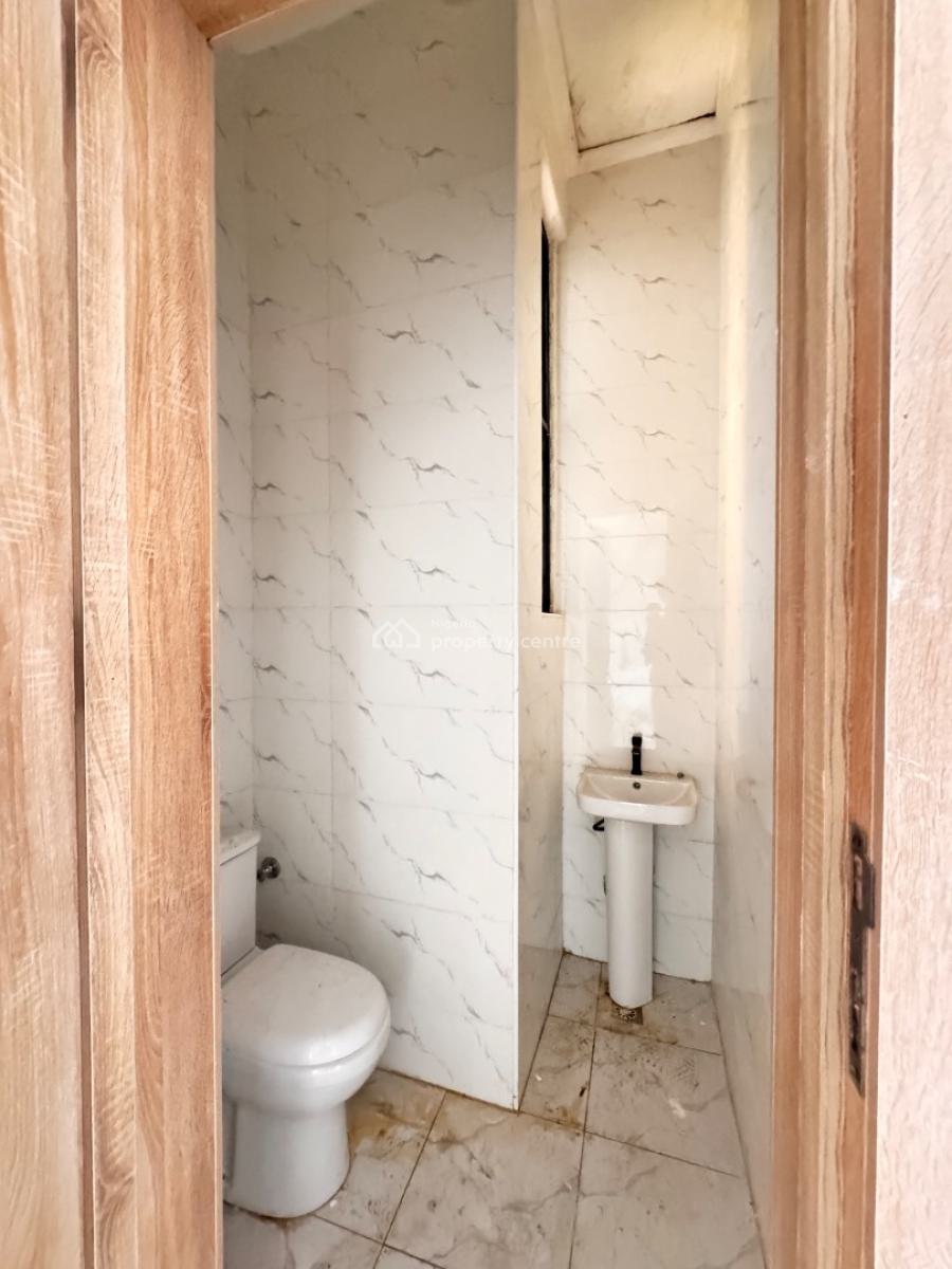 Modelbrand New 2 Bedroom Apartment with Pool Gym Gas Meter Fully Serviced, Ologolo, Lekki, Lagos, Block of Flats for Sale