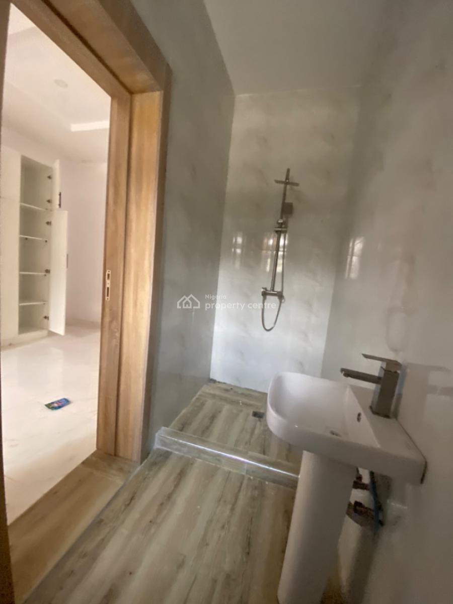 an Executive Brandnew Two Bedroom Flat, Crest City Gardens Monastery Road Around Shoprite Mall Sangotedo Ajah, Lekki, Lagos, Flat / Apartment for Rent