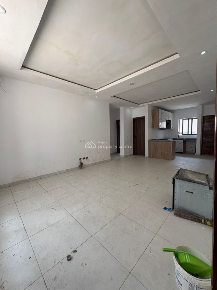 Spacious 2bedrooms 2unit Apartment in a Calm Residential Area, Agungi, Lekki, Lagos, Flat / Apartment for Rent
