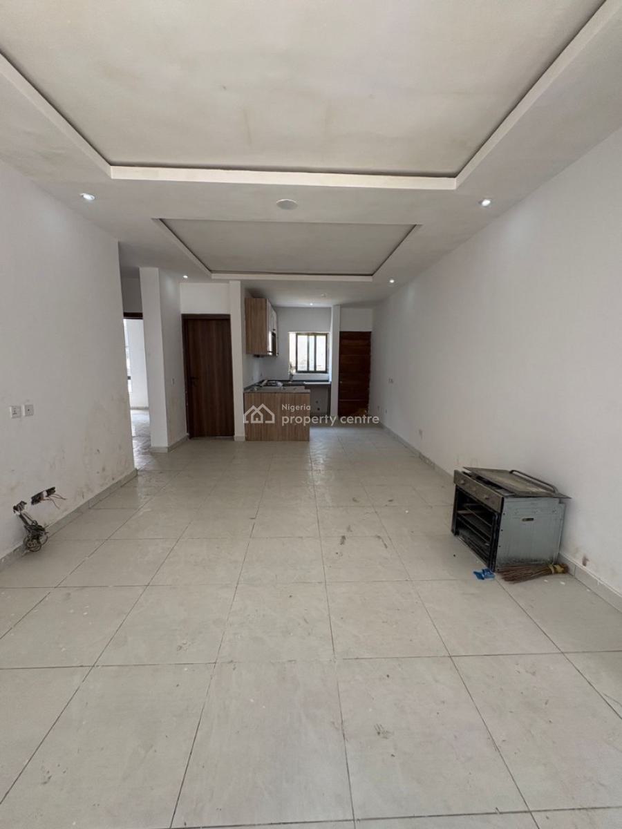 Spacious 2bedrooms 2unit Apartment in a Calm Residential Area, Agungi, Lekki, Lagos, Flat / Apartment for Rent
