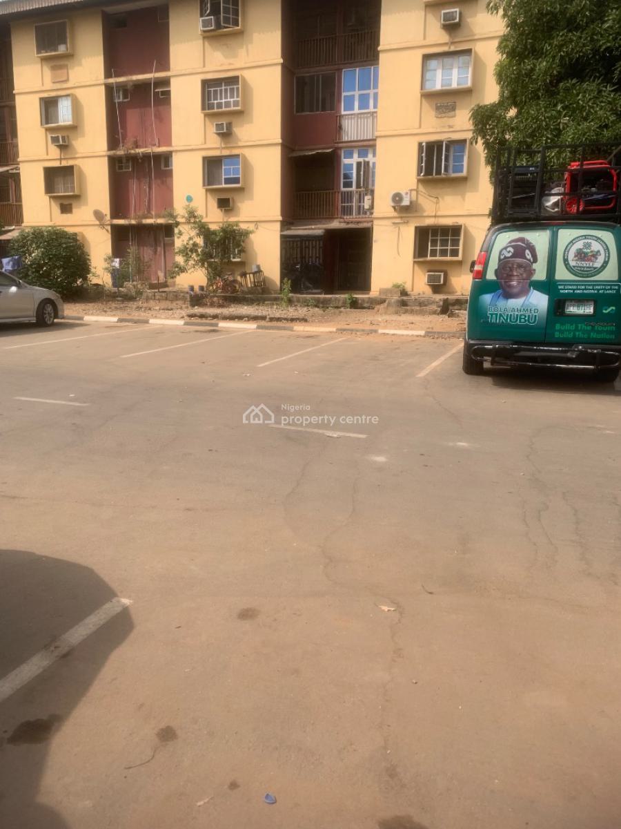 Distress Bespoke 2 Bedroom Apartment, Agric Quarters, Zone 4, Wuse, Abuja, Flat / Apartment for Sale