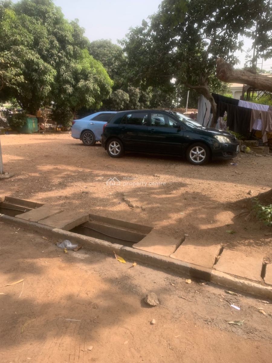 Distress Bespoke 2 Bedroom Apartment, Agric Quarters, Zone 4, Wuse, Abuja, Flat / Apartment for Sale