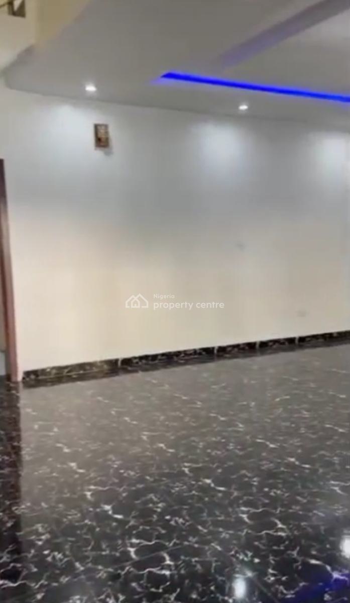 Spacious Finished 3 Bedrooms Terrace Serviced Duplex with Boyz Quarter, Paradise 3 Estate, Lekki, Lagos, Terraced Duplex for Rent