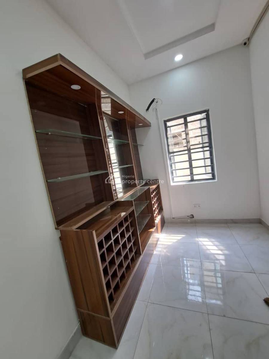 Exquisite 4 Bedroom Terrace Duplex with Bq, Lekki Phase 1, Lekki, Lagos, Terraced Duplex for Rent