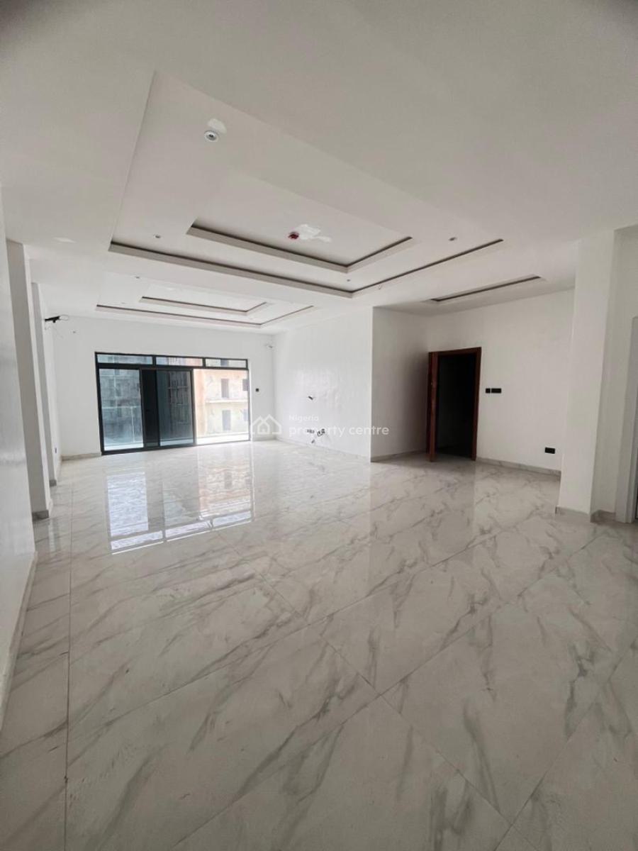 an Exclusive 3 Bedroom Apartment in Freedom Way Suitable for Investmen, Lekki Phase 1, Lekki, Lagos, Flat / Apartment for Sale