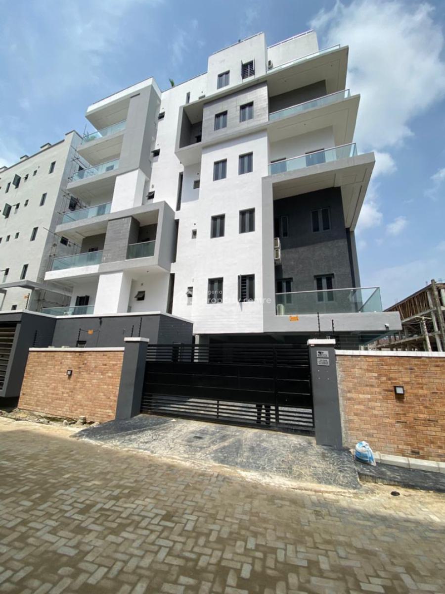 an Exclusive 3 Bedroom Apartment in Freedom Way Suitable for Investmen, Lekki Phase 1, Lekki, Lagos, Flat / Apartment for Sale