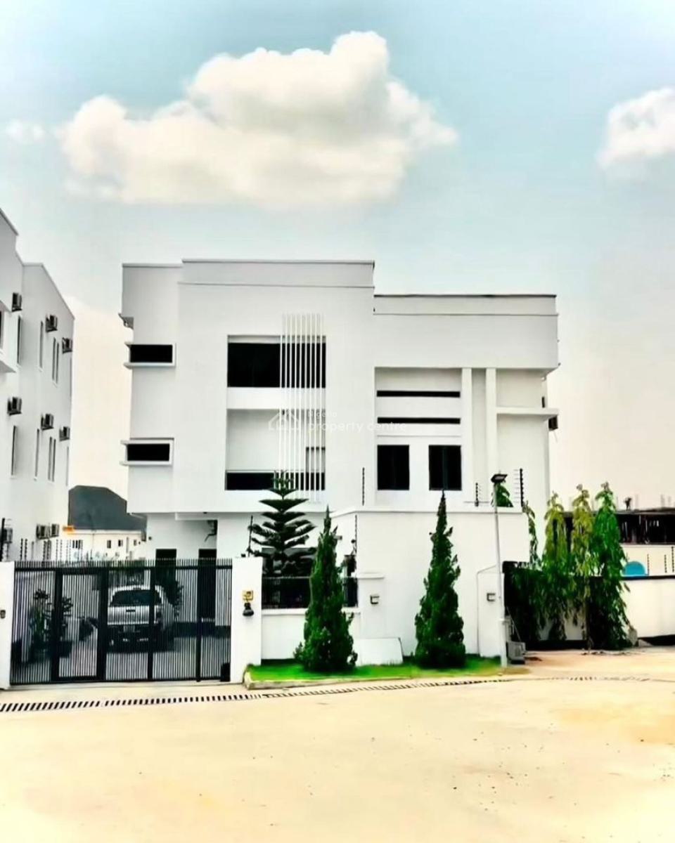 Sweetly Finished 5 Bedroom with a Bq, Guzape District, Abuja, Detached Duplex for Sale