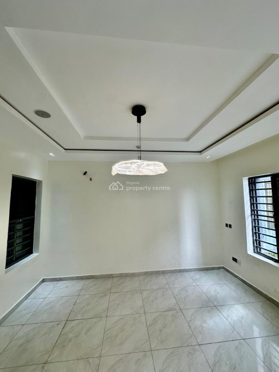 Best 3 Bedroom  in Ikate with 2 Balconies, Ilasan Ikate Lekki Lagos, Ikate, Lekki, Lagos, Block of Flats for Sale