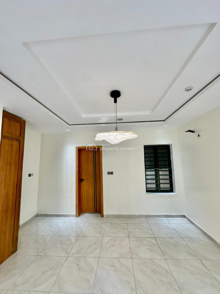 Best 3 Bedroom  in Ikate with 2 Balconies, Ilasan Ikate Lekki Lagos, Ikate, Lekki, Lagos, Block of Flats for Sale