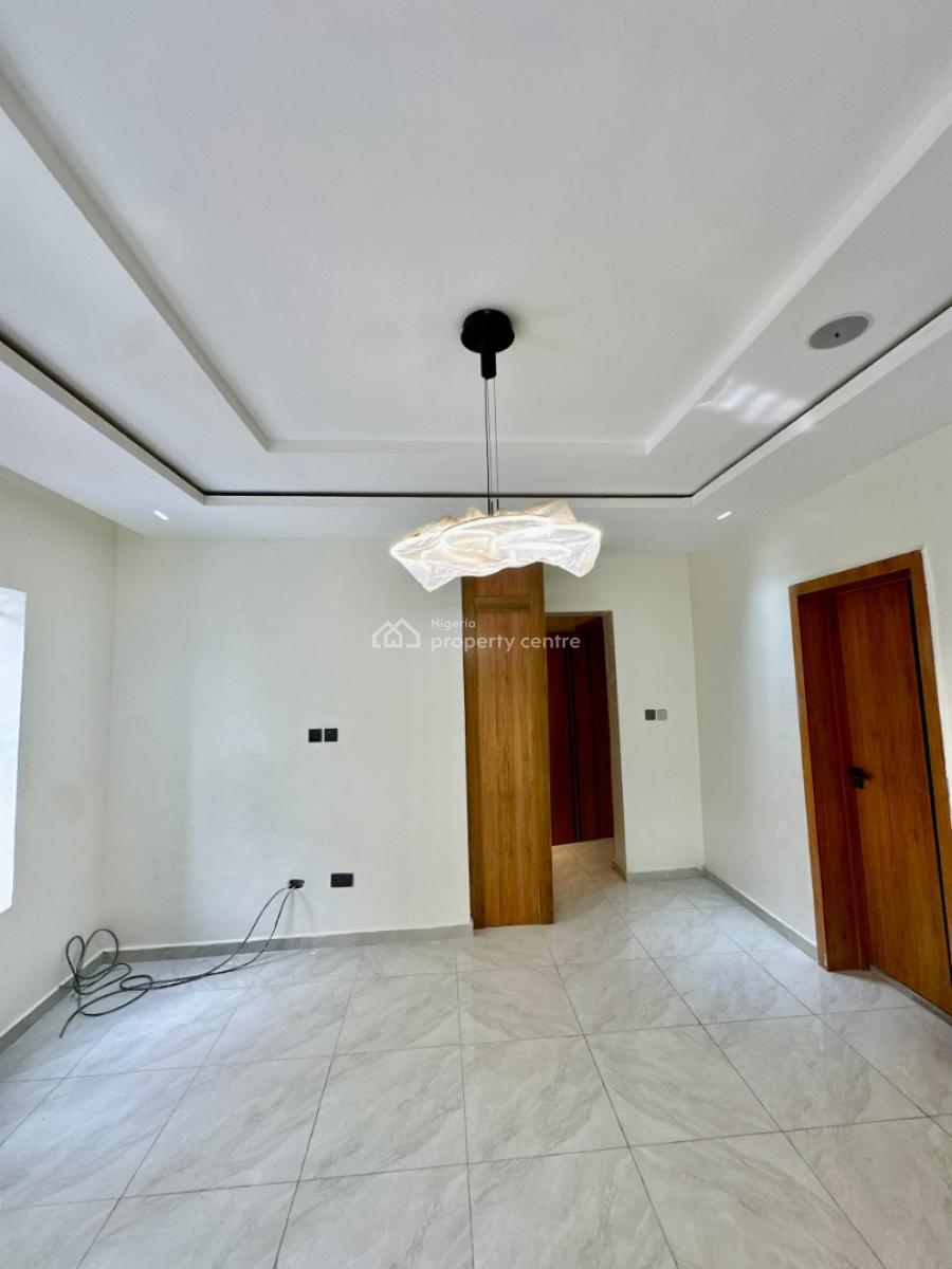 Best 3 Bedroom  in Ikate with 2 Balconies, Ilasan Ikate Lekki Lagos, Ikate, Lekki, Lagos, Block of Flats for Sale