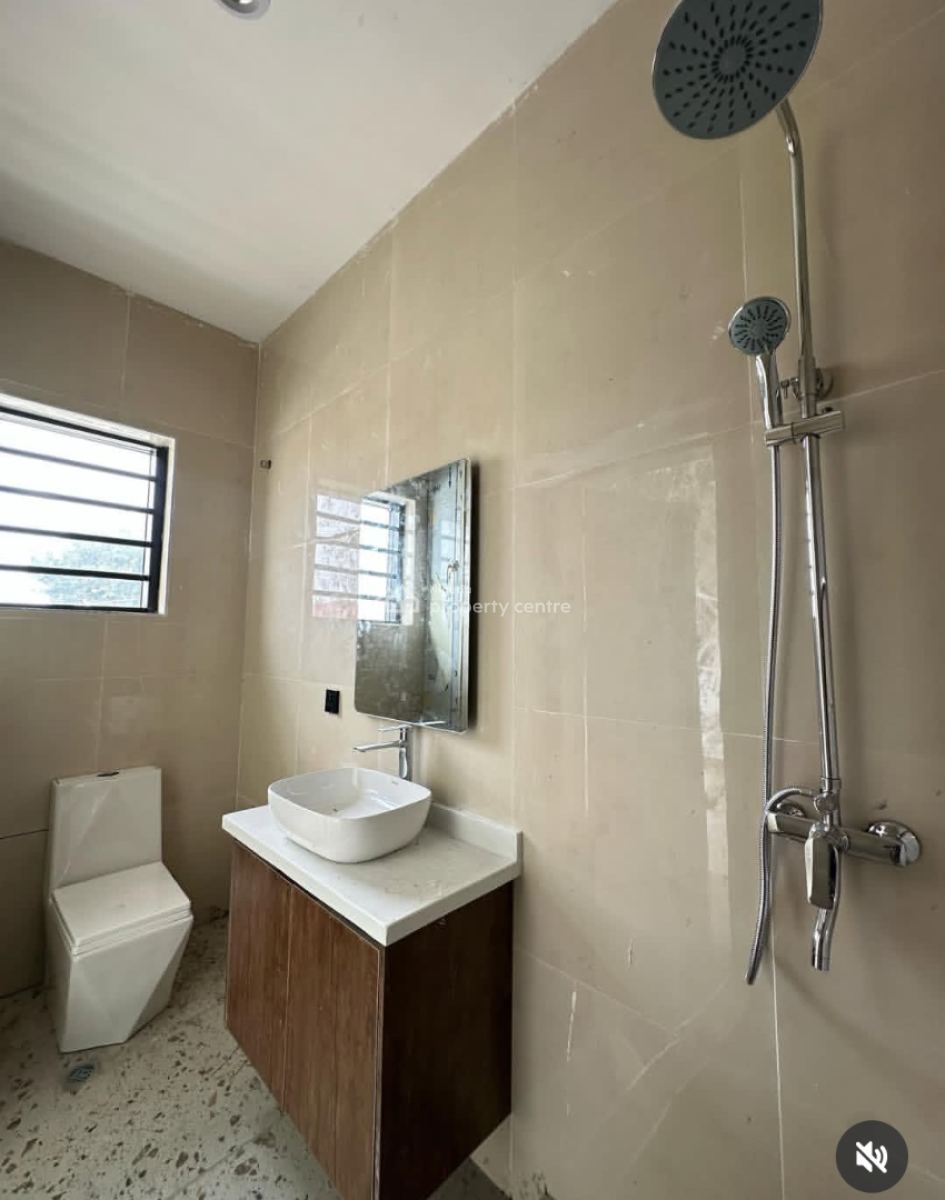 Luxury and Fully Serviced 2 Bedroom Apartment, Darelen Supermarket, Lekki Phase 1, Lekki, Lagos, House for Sale
