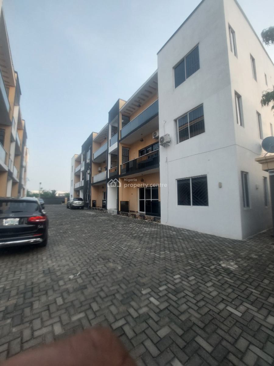 2 Bedroom Spacious Apartment, Alaguntan, Ajah, Lagos, Flat / Apartment for Sale