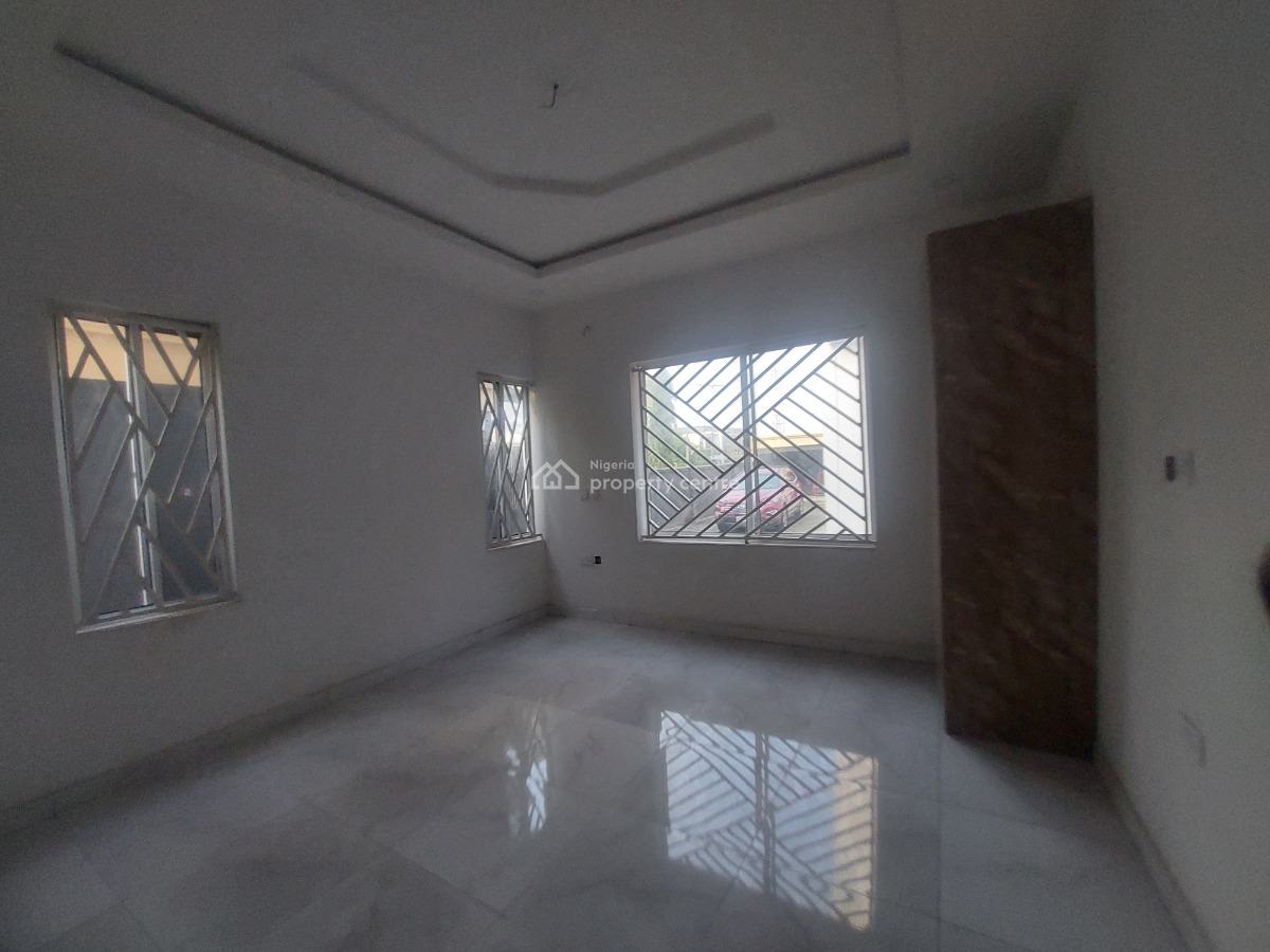 2 Bedroom Spacious Apartment, Alaguntan, Ajah, Lagos, Flat / Apartment for Sale