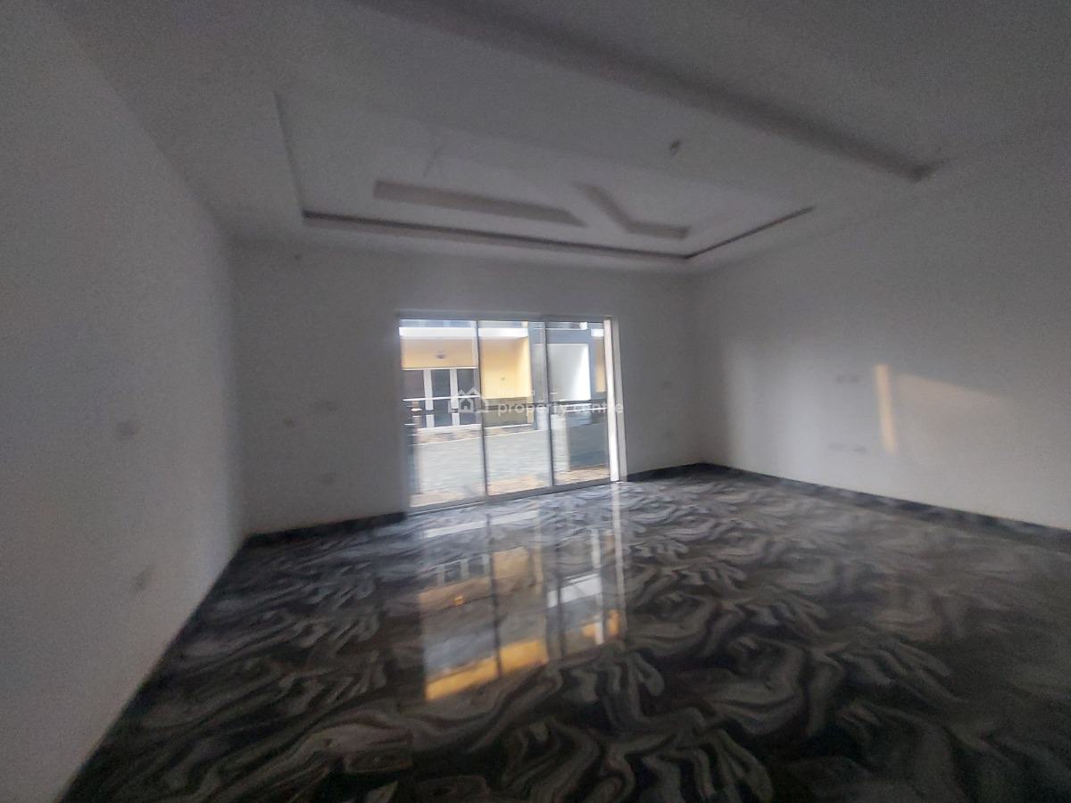2 Bedroom Spacious Apartment, Alaguntan, Ajah, Lagos, Flat / Apartment for Sale