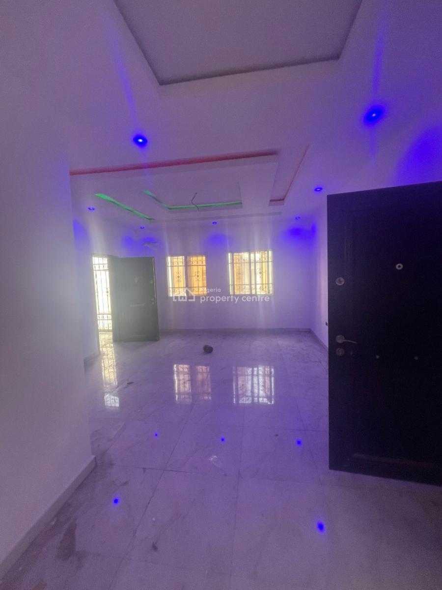 Brand New Luxury Modern Days 2 Bedroom Flat Upstairs and Downstairs, Mobil Road Ilaje, Ajah, Lagos, Flat / Apartment for Rent