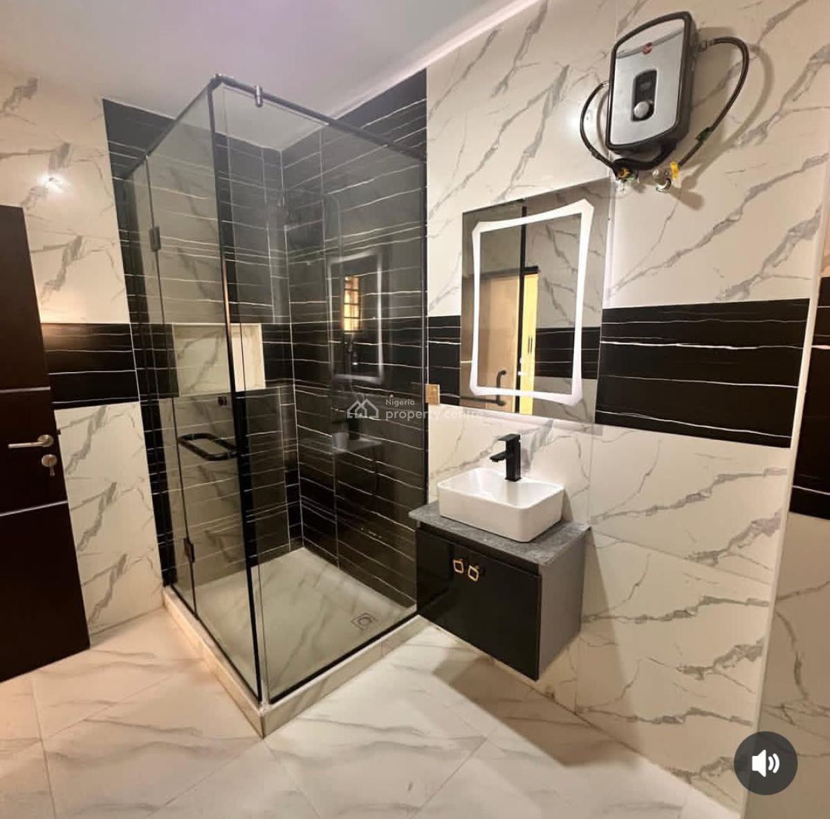 Fully Service 2 Bedroom Apt with Fitted Kitchen with Amenities, Freedom Way, Lekki Phase 1, Lekki, Lagos, Flat / Apartment for Rent