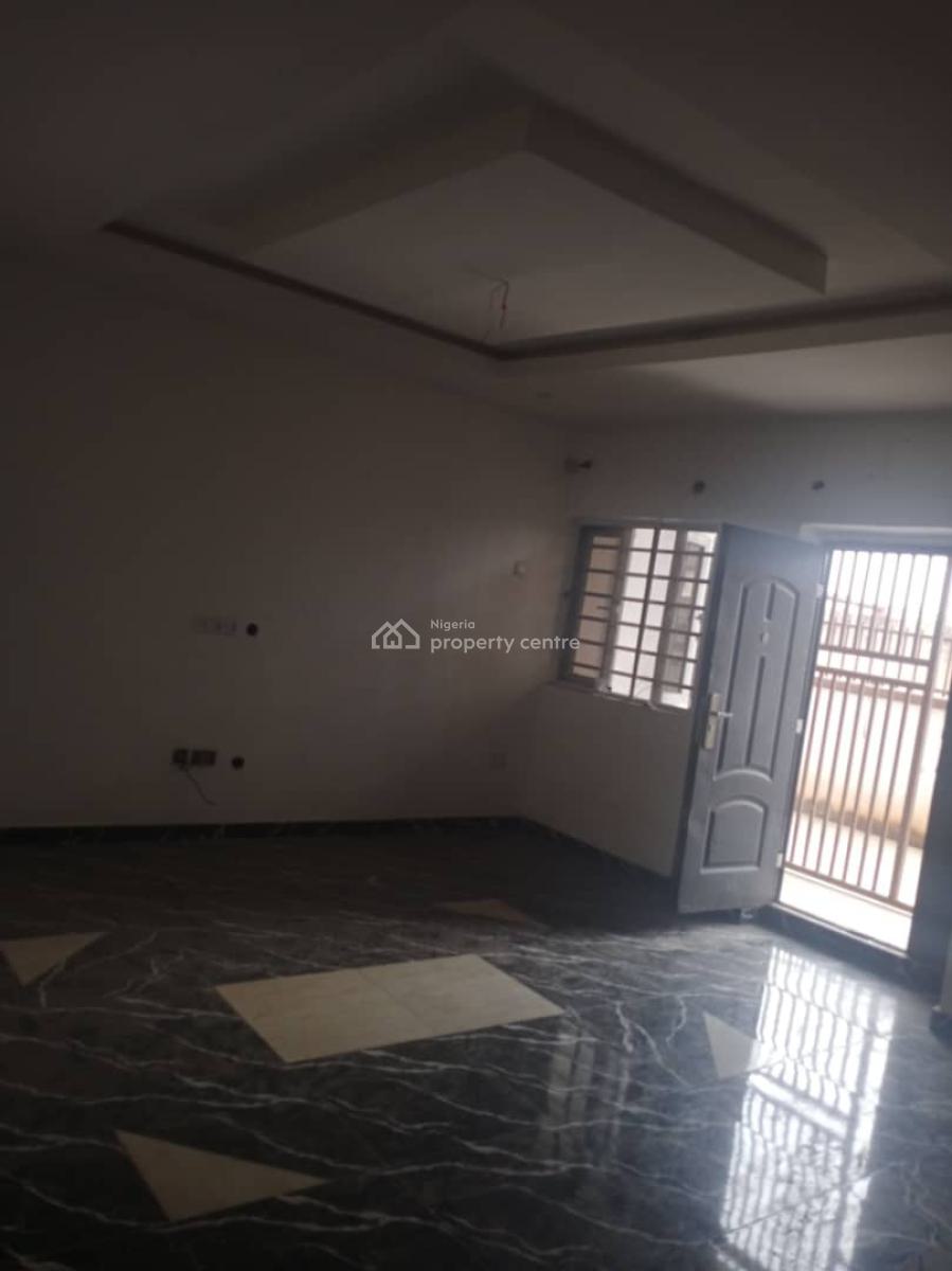 All Rooms Ensuite 3 Bedroom Flat, Gra Phase 1, Magodo, Lagos, Flat / Apartment for Rent