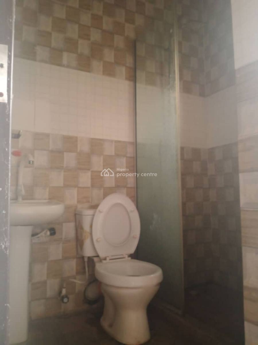 All Rooms Ensuite 3 Bedroom Flat, Gra Phase 1, Magodo, Lagos, Flat / Apartment for Rent