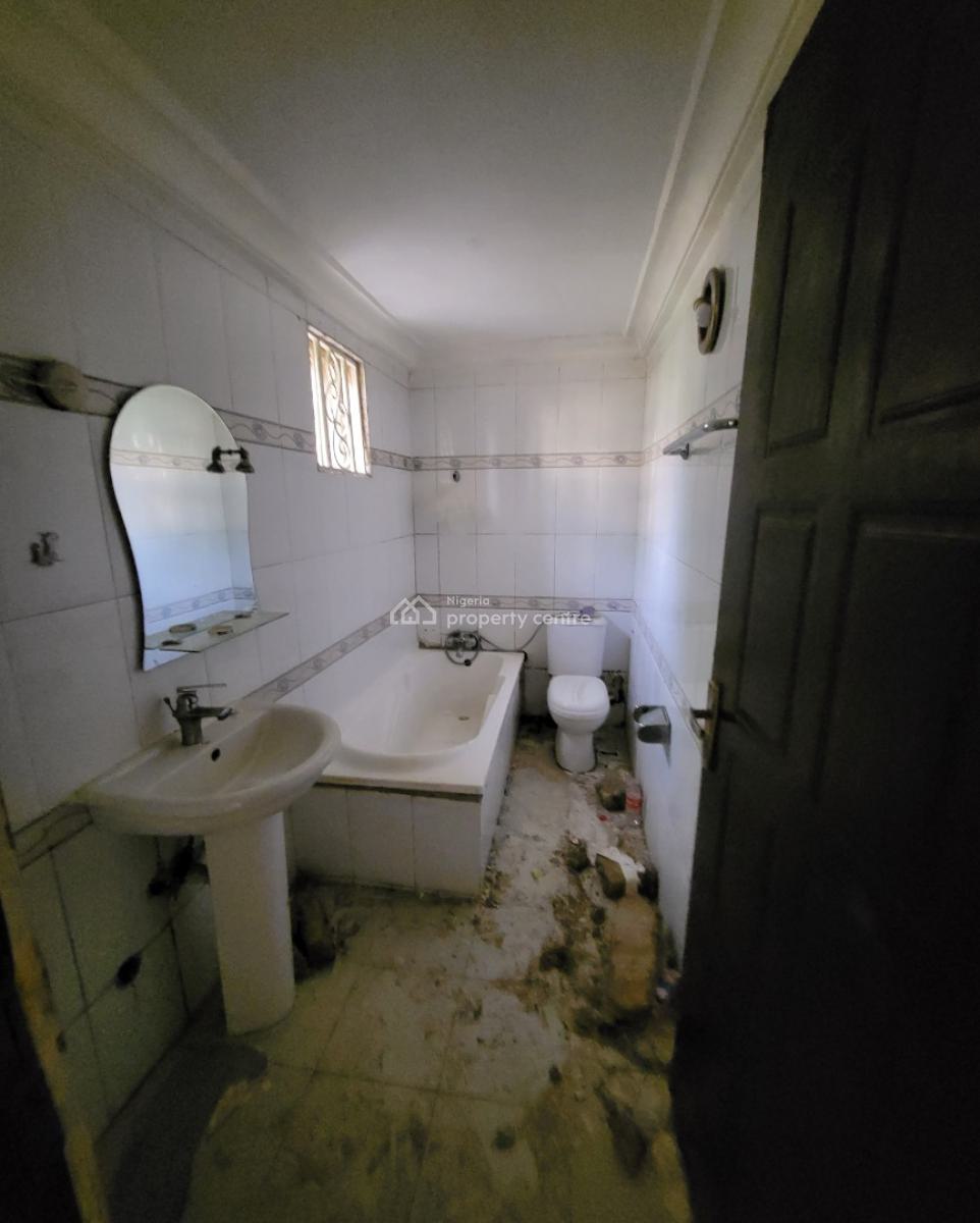 Luxurious Massive 4 Bedrooms Semi-detached Duplex with Bq, By Hotel 2020, Wuye, Abuja, Semi-detached Duplex for Rent