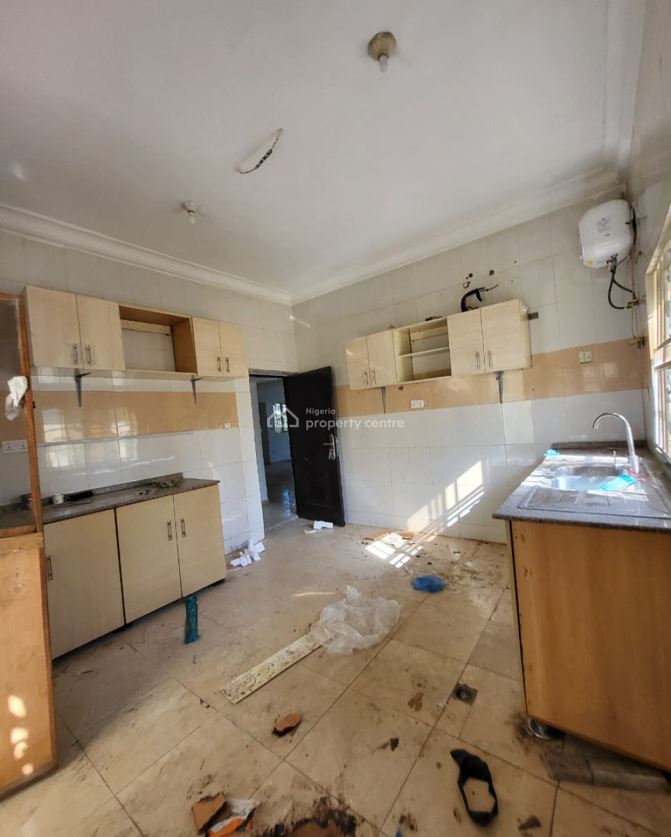 Luxurious Massive 4 Bedrooms Semi-detached Duplex with Bq, By Hotel 2020, Wuye, Abuja, Semi-detached Duplex for Rent