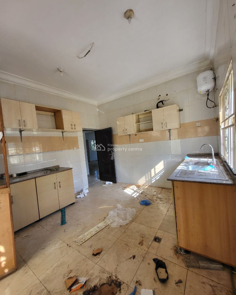 Luxurious Massive 4 Bedrooms Semi-detached Duplex with Bq, By Hotel 2020, Wuye, Abuja, Semi-detached Duplex for Rent