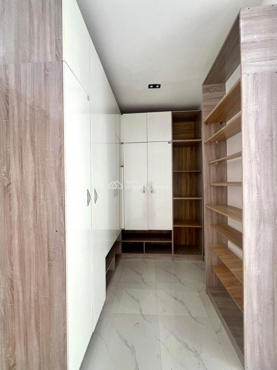 Well Built 4 Terraced Duplex with Bq in a Serene Environment in Ikota, Ikota, Lekki, Lagos, Terraced Duplex for Sale