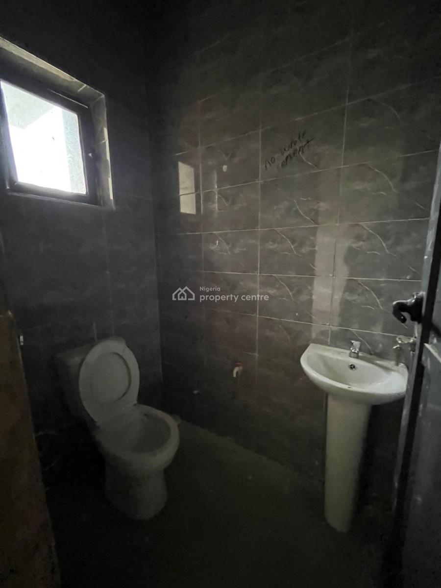 Shop Space Available, Gaduwa, Abuja, Shop for Rent