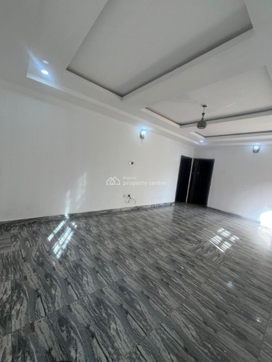 Spacious 2 Bedroom Apartment (under Renovation), United Estate, Sangotedo, Ajah, Lagos, Flat / Apartment for Rent