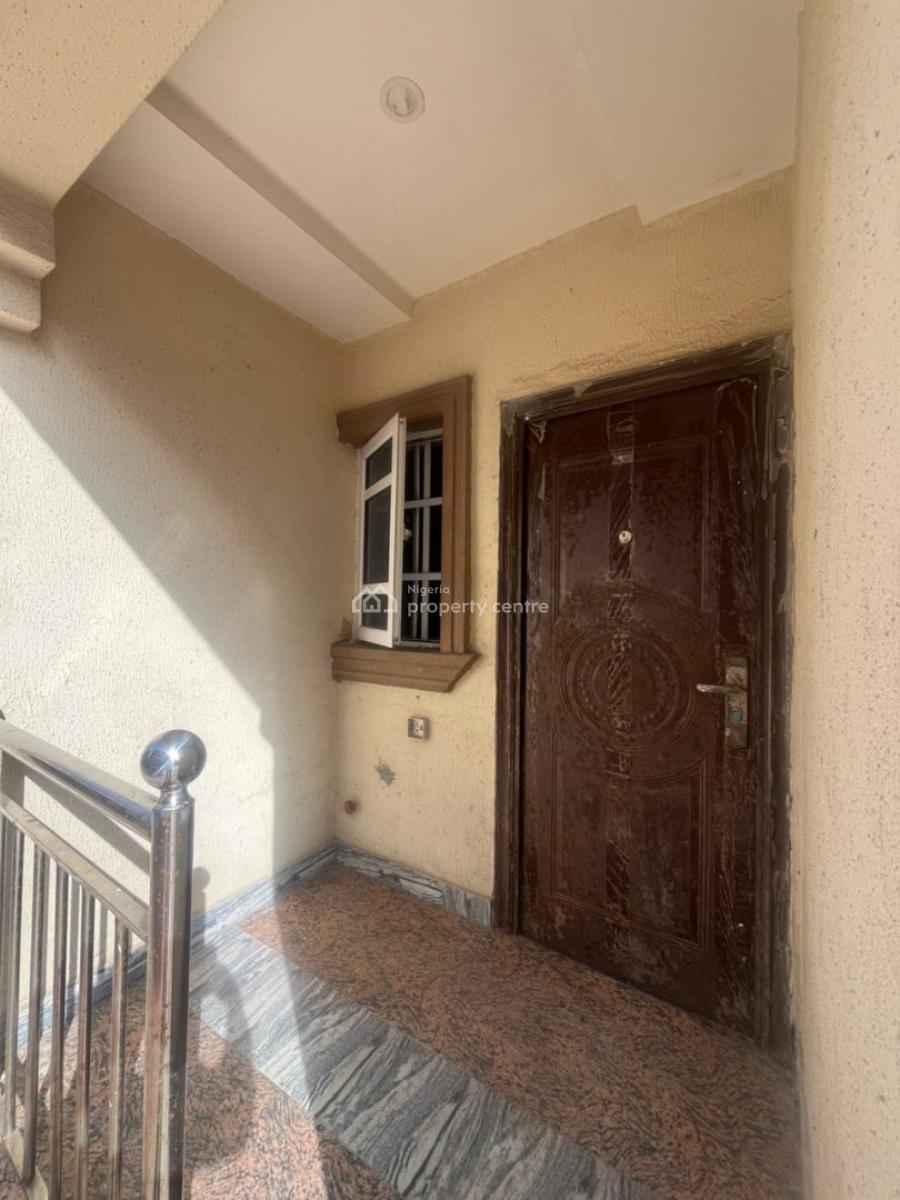 Spacious 2 Bedroom Apartment (under Renovation), United Estate, Sangotedo, Ajah, Lagos, Flat / Apartment for Rent