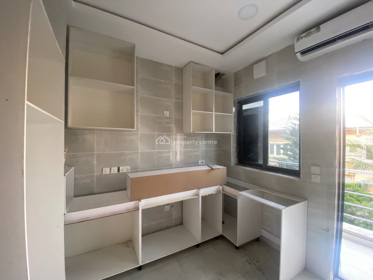Brand New Serviced 3 Bedroom Flat with Elevator, Off Freedom Way, Lekki Phase 1, Lekki, Lagos, Flat / Apartment for Sale