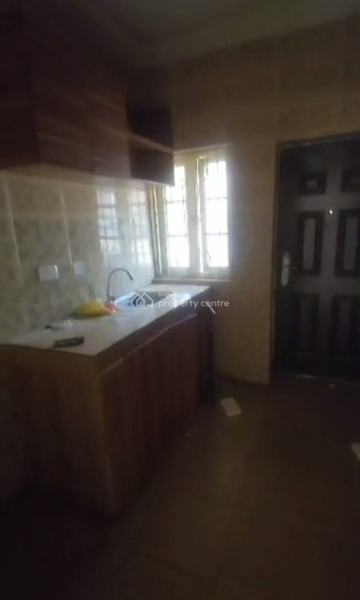Lovely, Standard Spacious and Magnificent 2 Bedroom Apartment, Dawaki, Gwarinpa, Abuja, Flat / Apartment for Rent