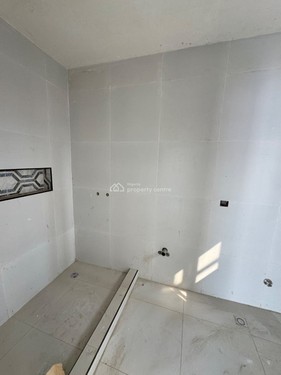 Brand New Luxury 2 Bedroom Apartment + Bq & Elevator, Lekki Phase 1, Lekki, Lagos, Flat / Apartment for Sale