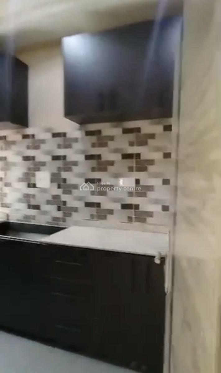 Standard Spacious 2 Bedroom Apartment, Katampe (main), Katampe, Abuja, Flat / Apartment for Rent