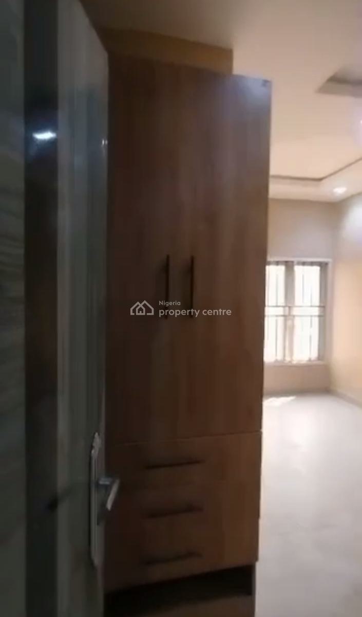 Standard Spacious 2 Bedroom Apartment, Katampe (main), Katampe, Abuja, Flat / Apartment for Rent
